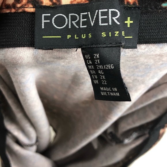 SOLD ❗️Forever 21 Brown Aztec Skirt - Picture 4 of 4